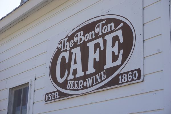 [Picture of Bon Ton side sign]